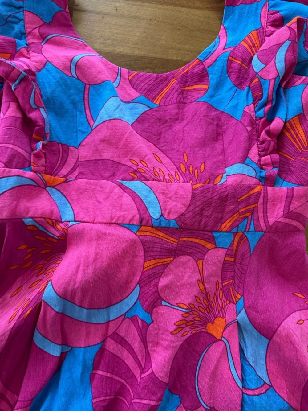 Tuckernuck Pink and Blue Floral Ruffle Sleeve Linen Dress Size Medium - Picture 7 of 12